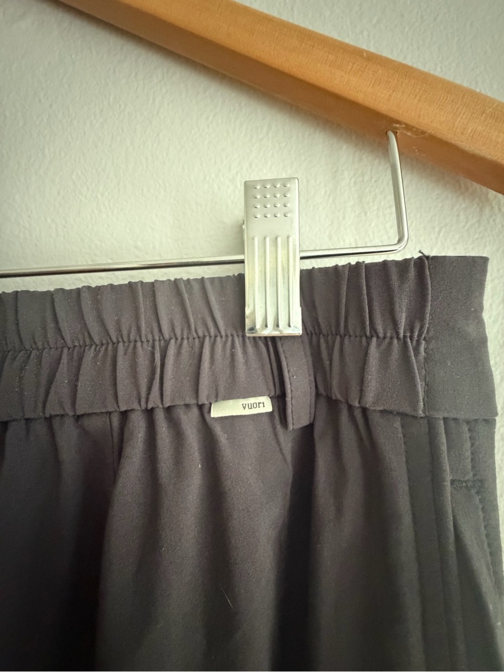 Vuori Villa Black Wide-Leg Trousers - Picture 3 of 7